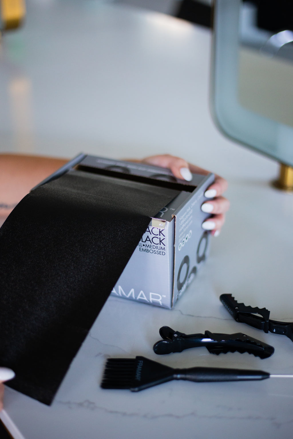 Framar Back in Black - Embossed Roll